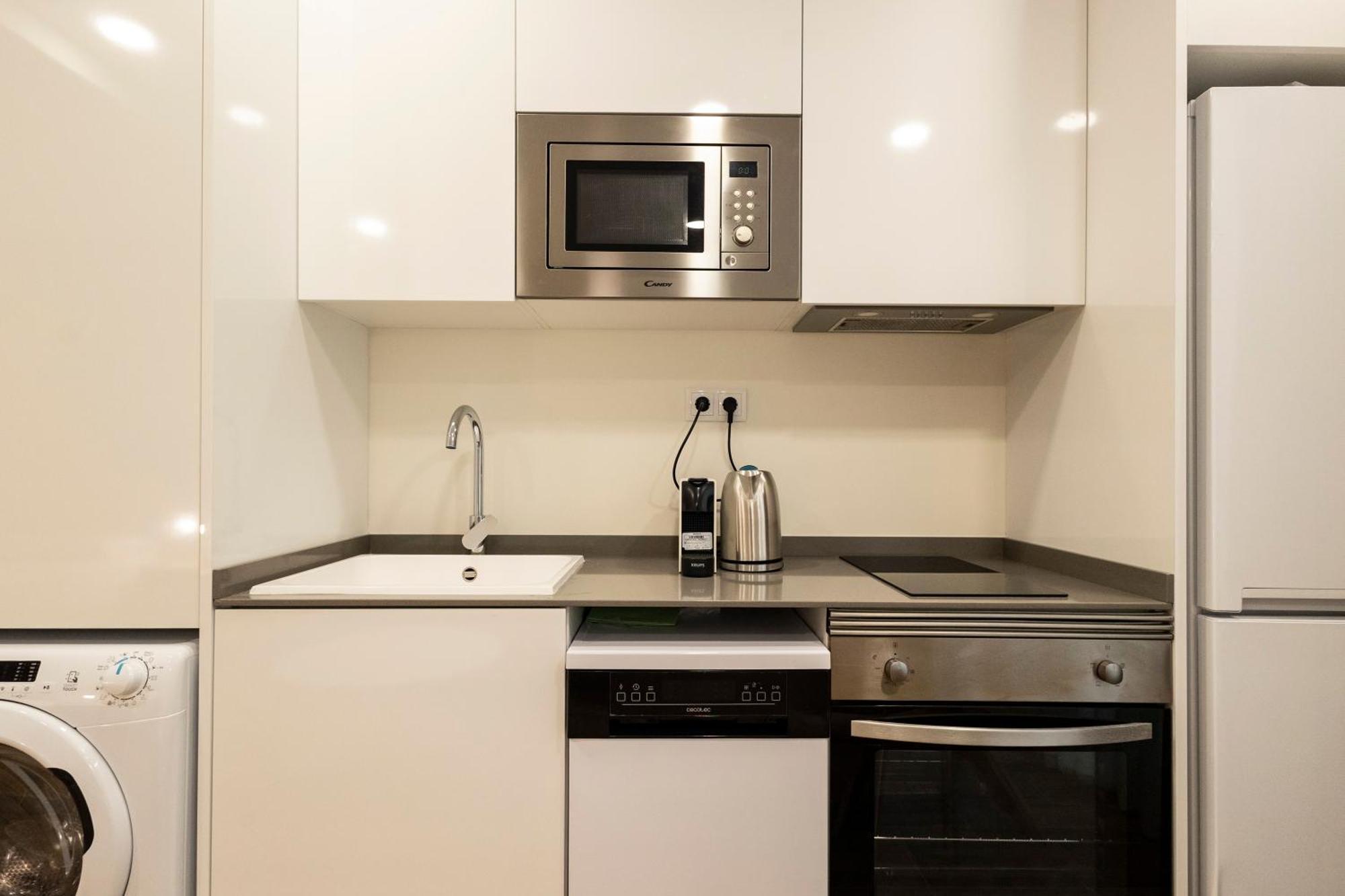 Cortes Suites By Concept Flats Walencja Zewnętrze zdjęcie