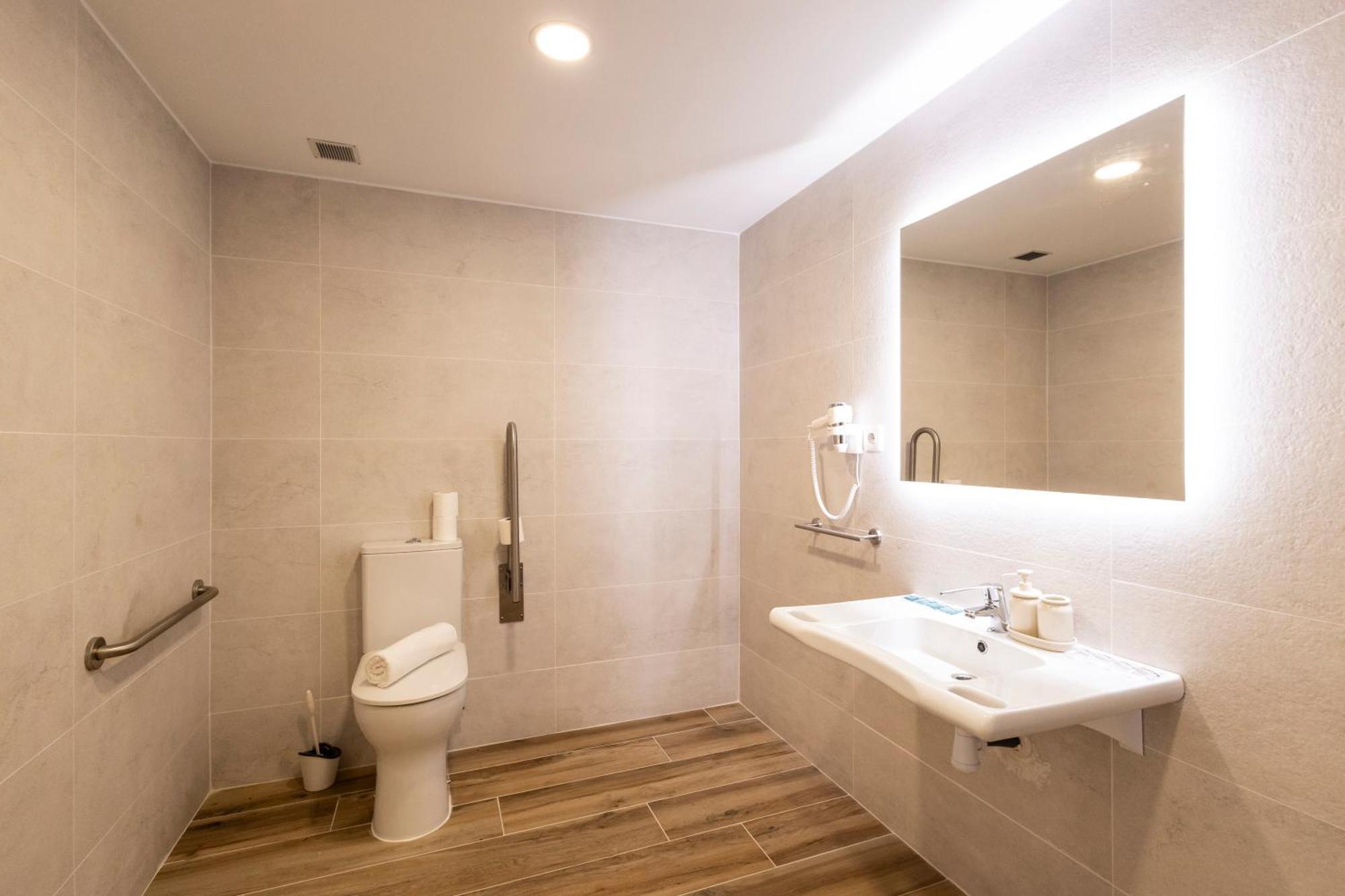 Cortes Suites By Concept Flats Walencja Zewnętrze zdjęcie