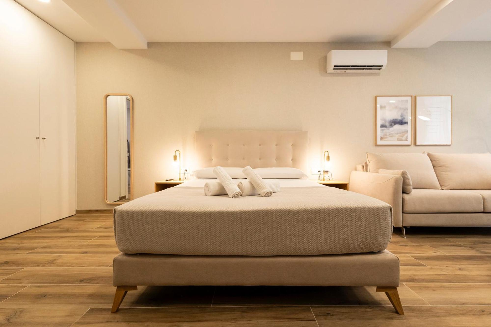 Cortes Suites By Concept Flats Walencja Zewnętrze zdjęcie